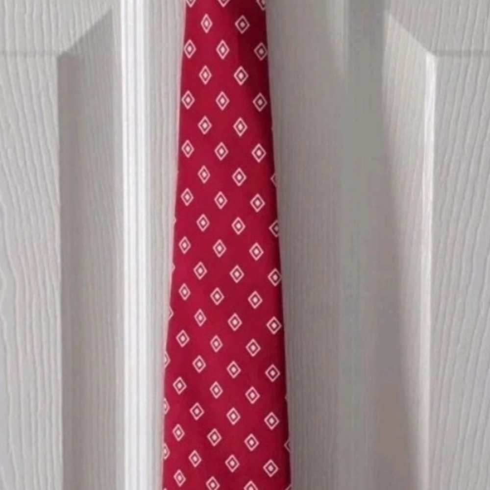 Brooks Brothers Crimson Geometric Tie